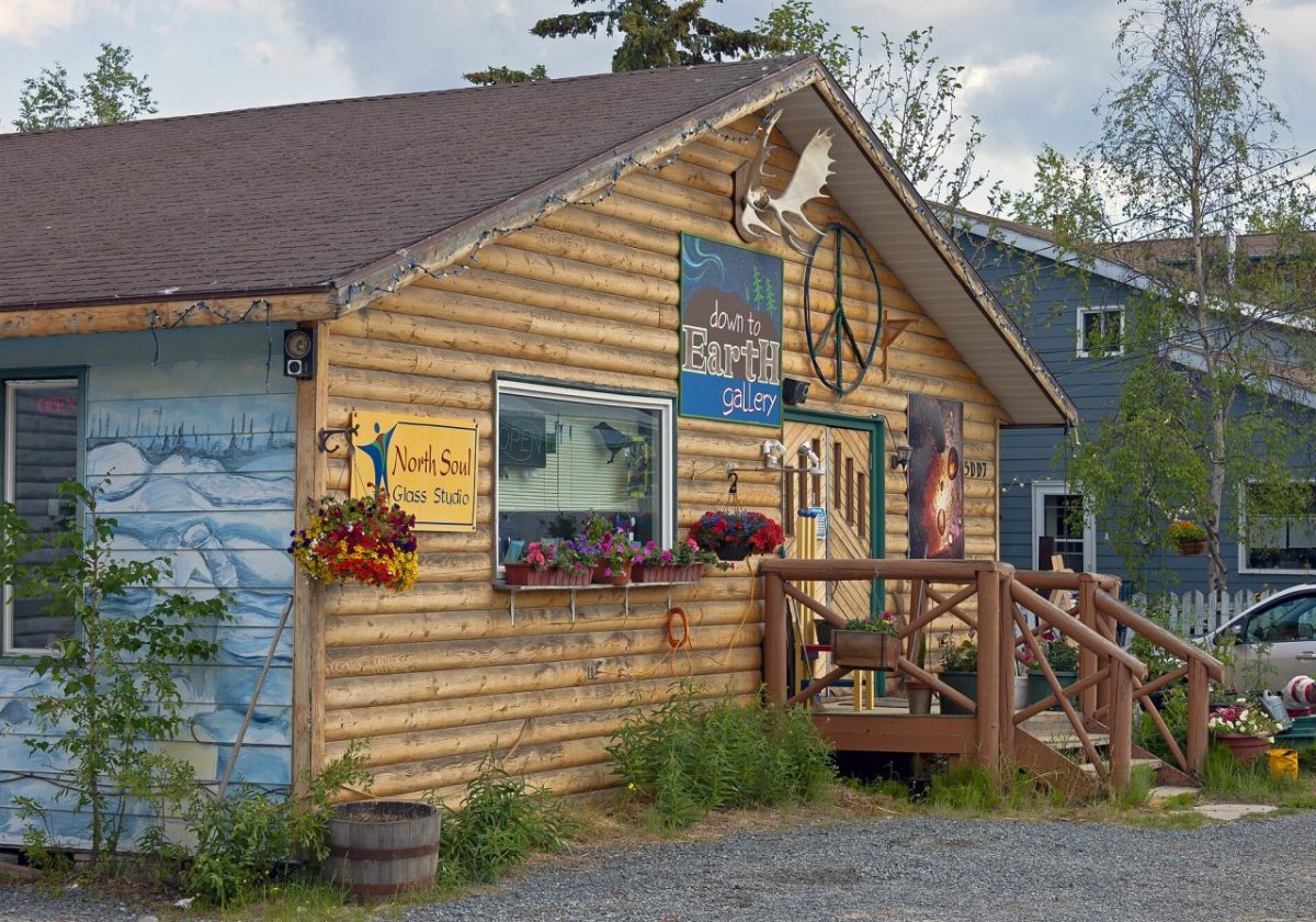 Down to Earth Gallery in Old Town Yellowknife