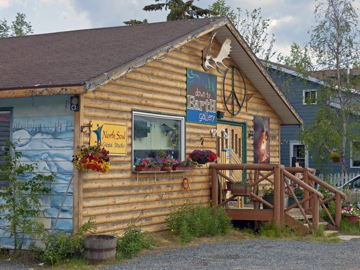 Down to Earth Gallery in Old Town Yellowknife